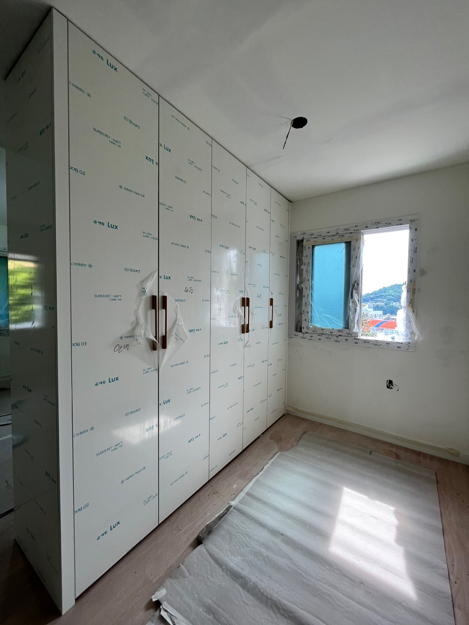 1785020474_cfLUVWs0_7b655f779e79b559a62fe71c96bdd43e0cc3d6fe.jpg 이미지크게보기