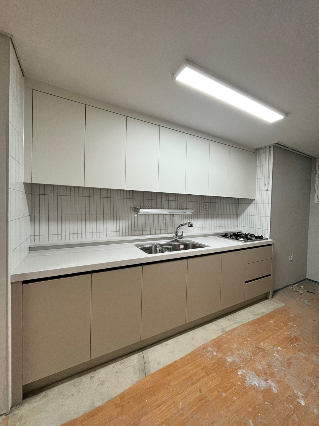 1785020736_ASKVktvY_4835fcd307c74f921cb920d4bd8344279642fc13.jpg 이미지크게보기