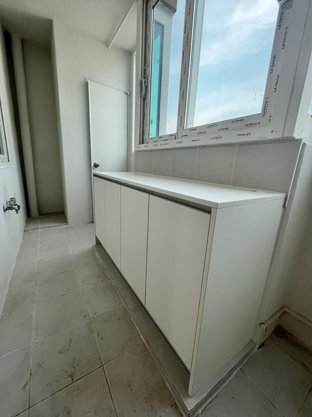 1785020878_cvROily6_16e024f9ab376bdcf7601cfcab0eb6fec4a49ffe.jpg 이미지크게보기