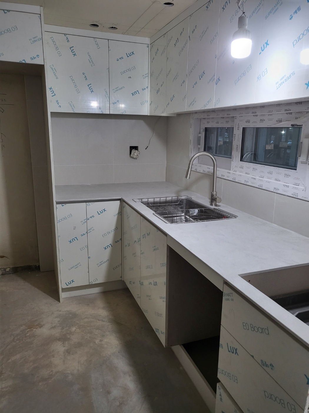 1785053468_vIiKe9Wp_f2b39735a0862d804cb9b4912cff7e28c2e74e42.jpg 이미지크게보기