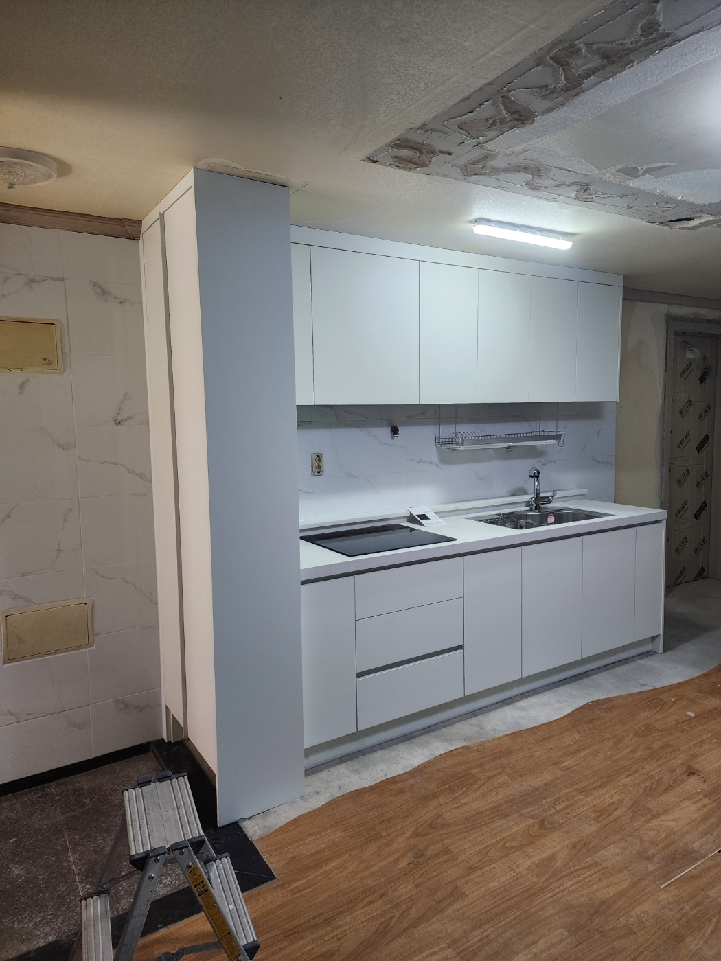 1785053810_KeRhZUav_8ed06d2ba4d8925f24b17fae675ca1bd0d09bcba.jpg 이미지크게보기