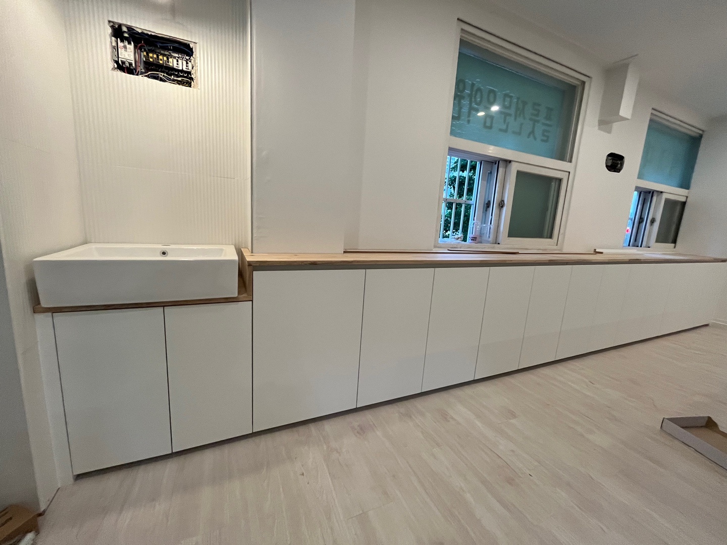 1785053819_TH8WiSIk_8a356a87e5ee7e1e20ca9f9ebf69e0701f227199.jpg 이미지크게보기