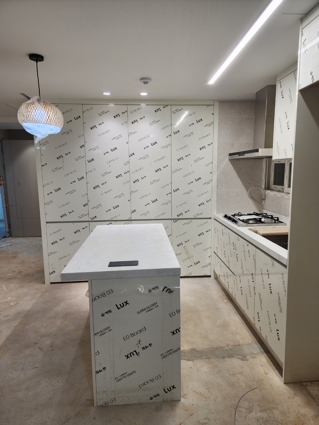 1785054198_nSWMQGkv_2d7cbfd7f2f9130329087a4c7a3ac0886d124299.jpg 이미지크게보기