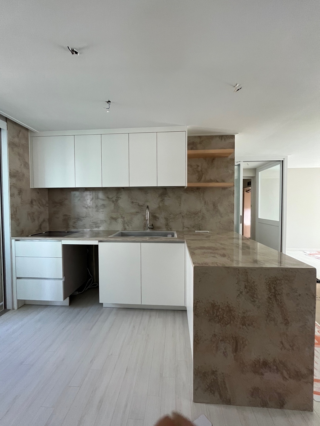 2000769928_Kwyjqpor_29b5a29cfe08c08fe1e5fe88ea48524cde14b3e7.jpg 이미지크게보기