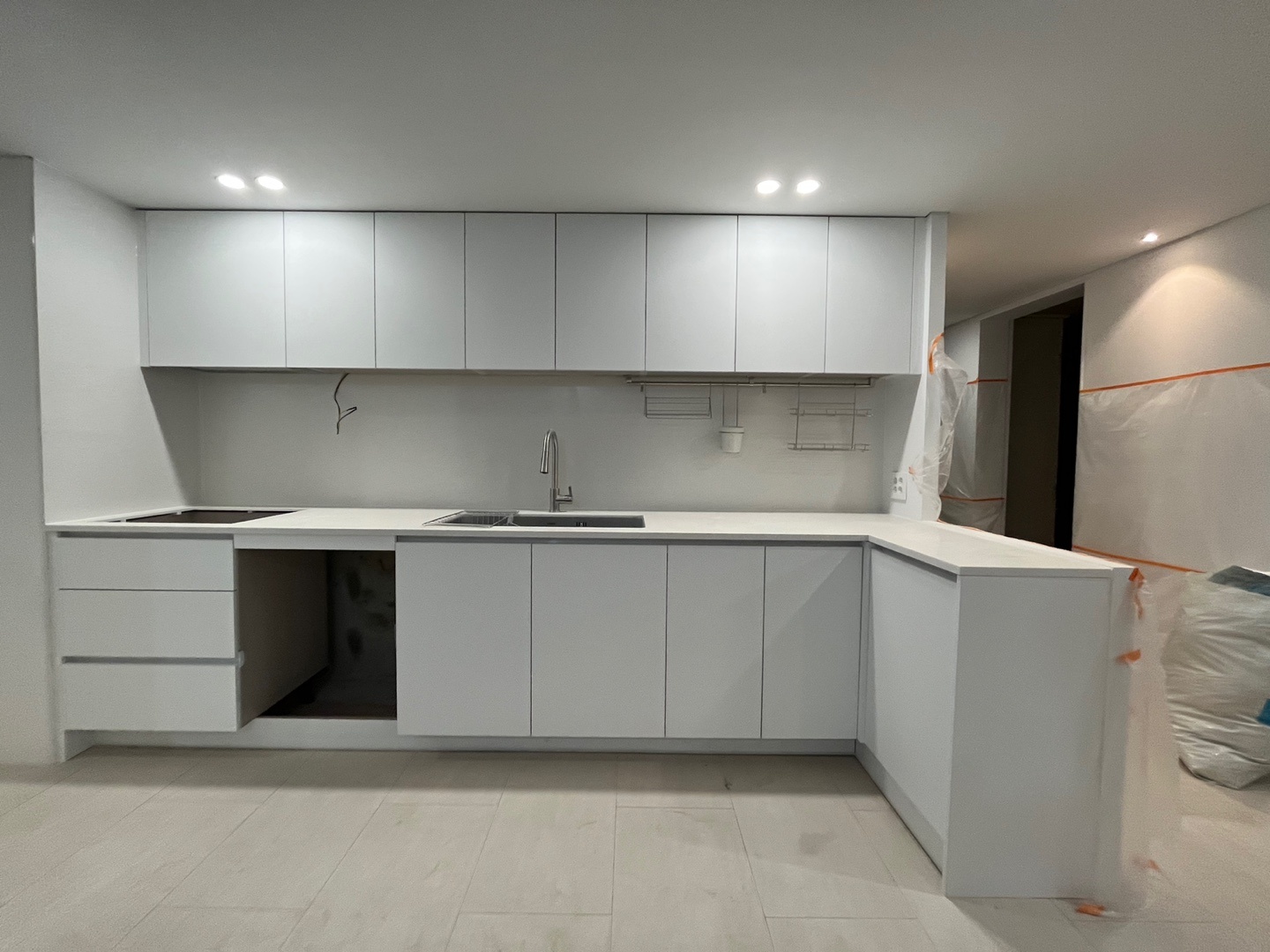 2000769928_ZD28Lzpw_ab2e10d202aff50c812690fc8fac383e1a7ec9cb.jpg 이미지크게보기