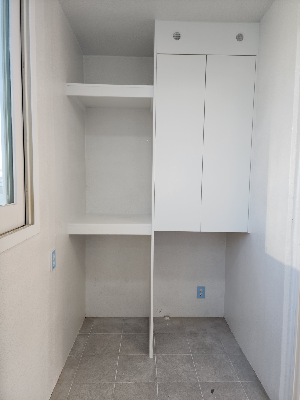 1785053980_15SRaAWH_70ff8c80662426c1c94013032b45ce12df64bc0d.jpg 이미지크게보기