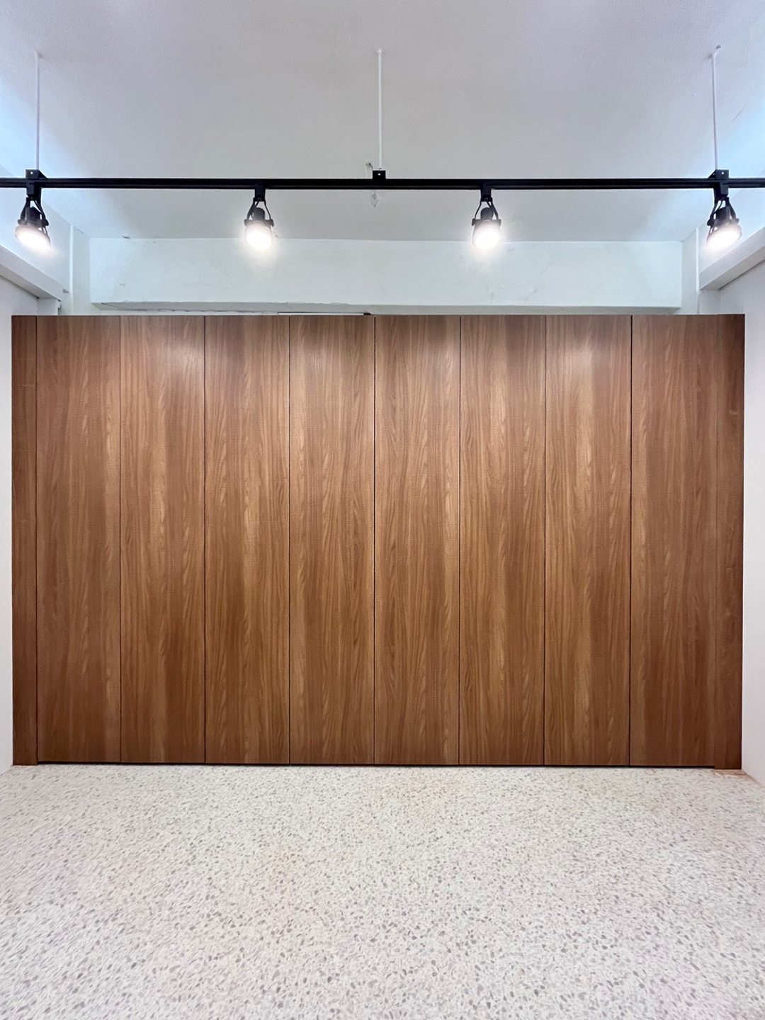 1785054325_5V9sdkht_821a69c5a5b815e77c1e03ffede967d568ff6cb7.jpg 이미지크게보기