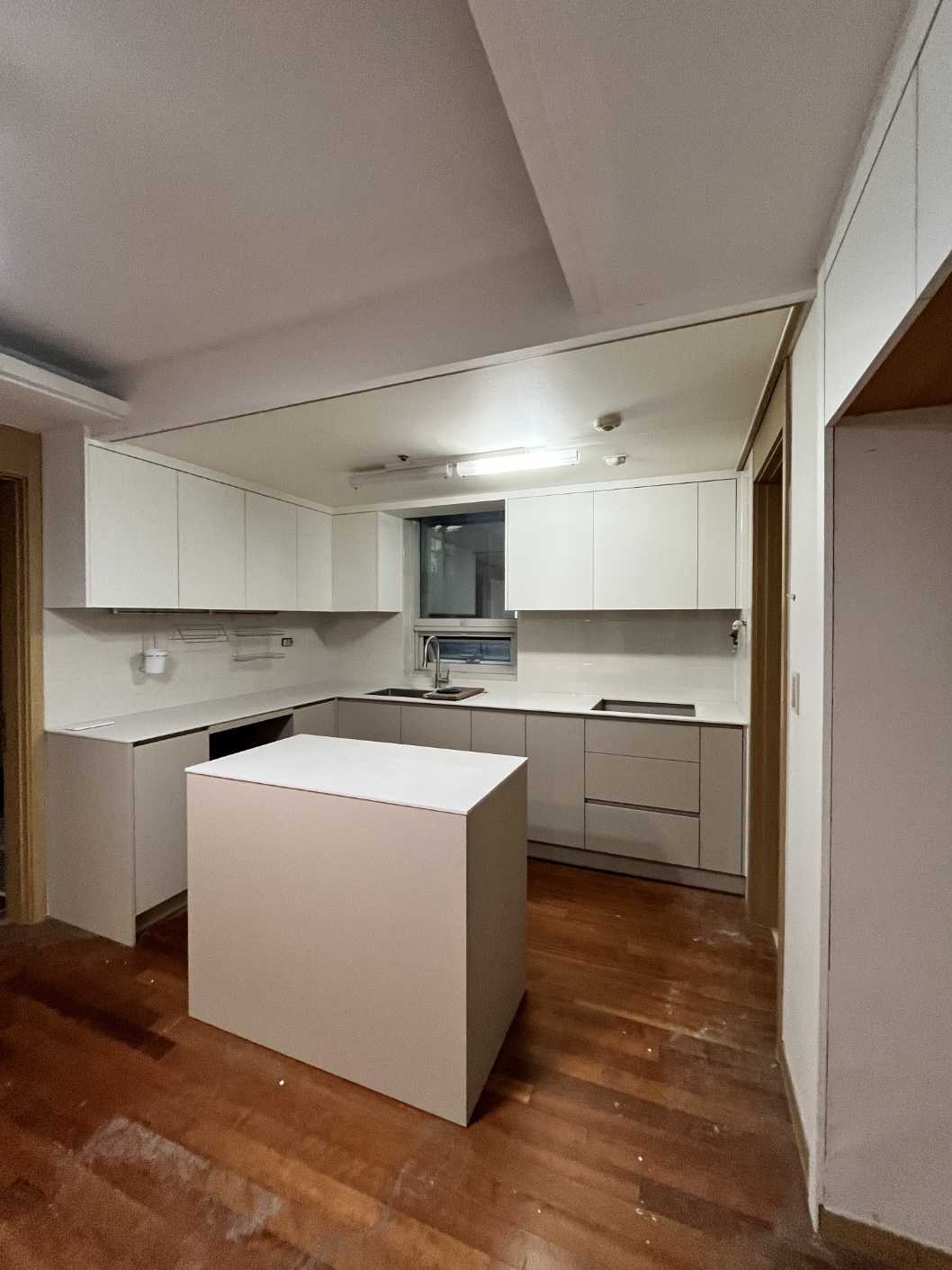 /user/w/woorisink/editor/2402/2ad659a1b4c13c01bf1c5fa42ea01c73_1708435659_0696.jpg 이미지크게보기